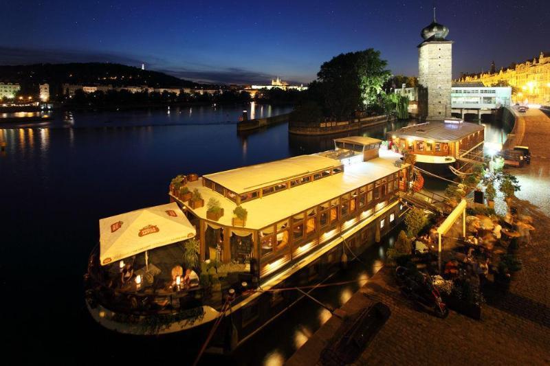 Botel Ristorante Matylda Praga Exterior foto